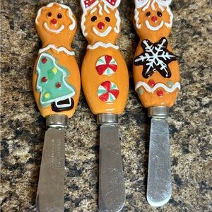 Gingerbread Man Spreader Set - Orange and Silver